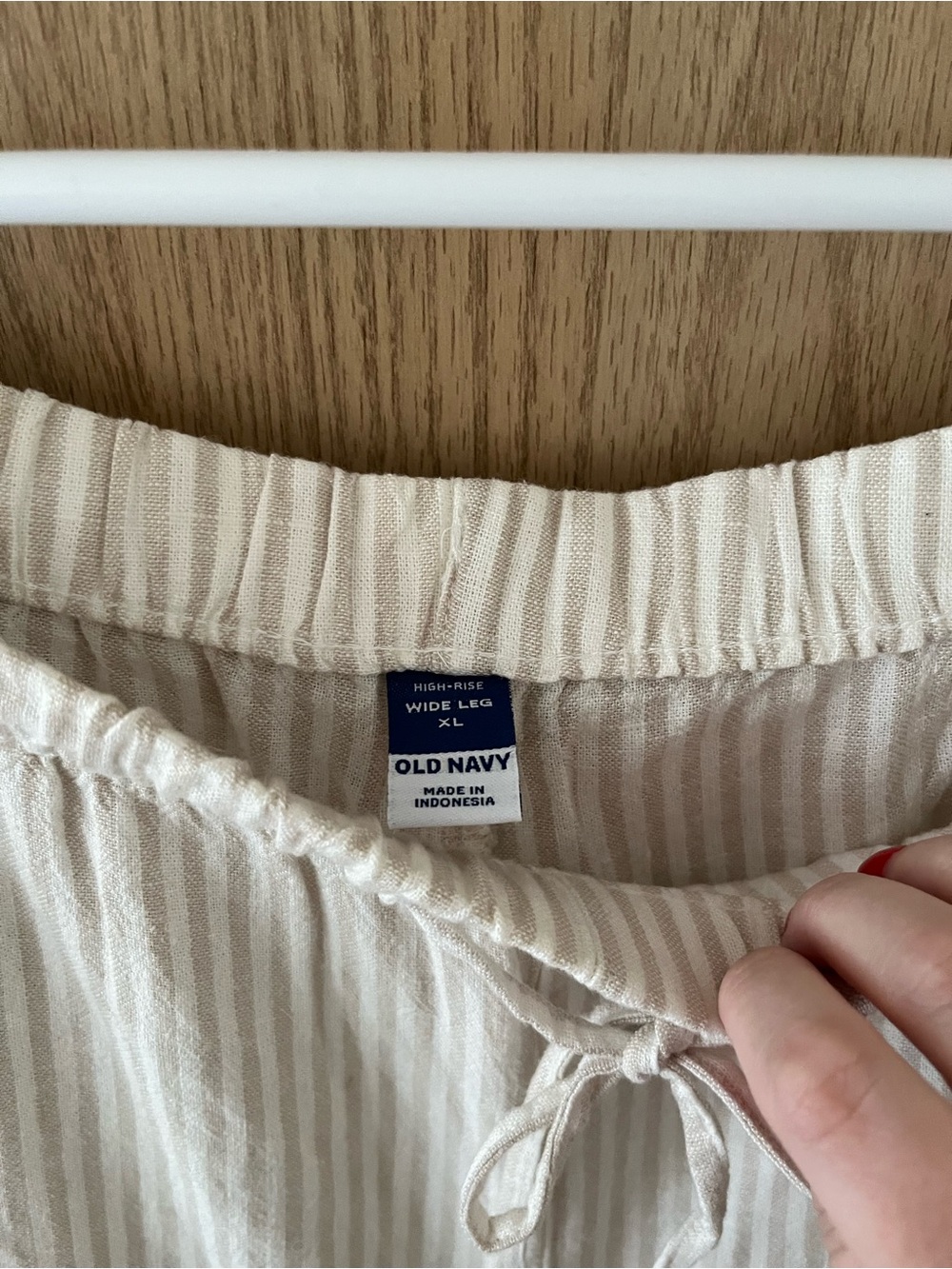 NWT Old Navy High-Waisted Linen-Blend Super Wide-Leg Pants in White Strip - Picture 4 of 13
